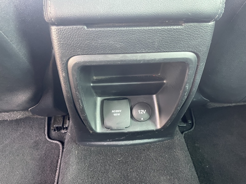 Ford EcoBlue Limited 2.0 4x4 PICK UP TRUCK WITH CANOPY - AUTOMATIC