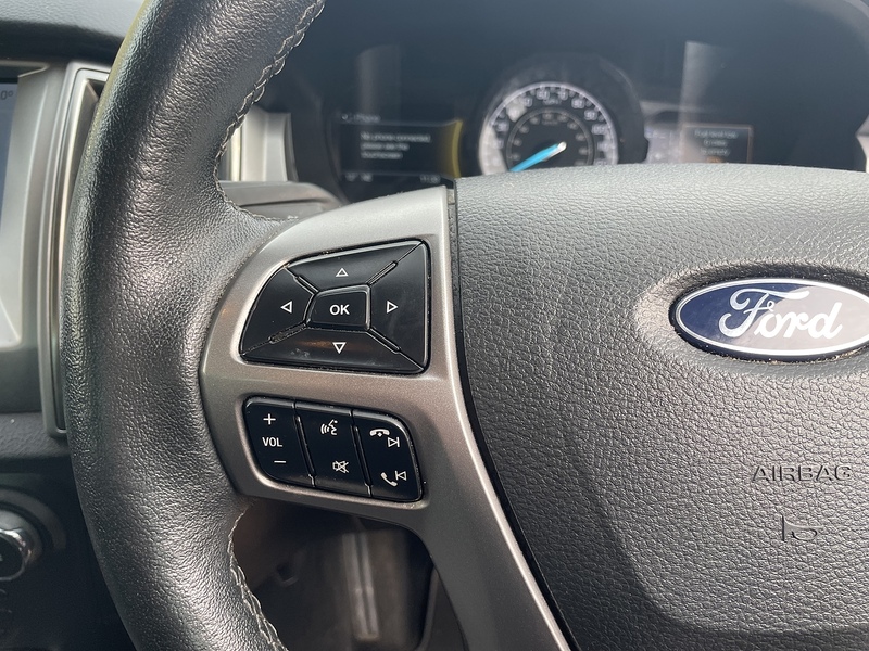 Ford EcoBlue Limited 2.0 4x4 PICK UP TRUCK WITH CANOPY - AUTOMATIC