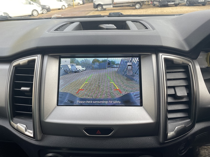 Ford EcoBlue Limited 2.0 4x4 PICK UP TRUCK WITH CANOPY - AUTOMATIC