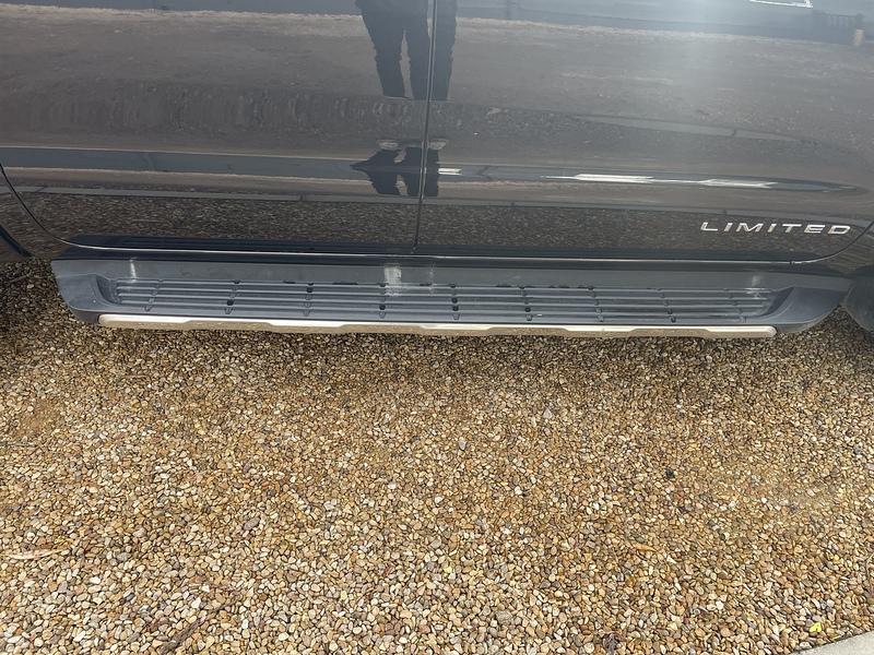 Ford EcoBlue Limited 2.0 4x4 PICK UP TRUCK WITH CANOPY - AUTOMATIC