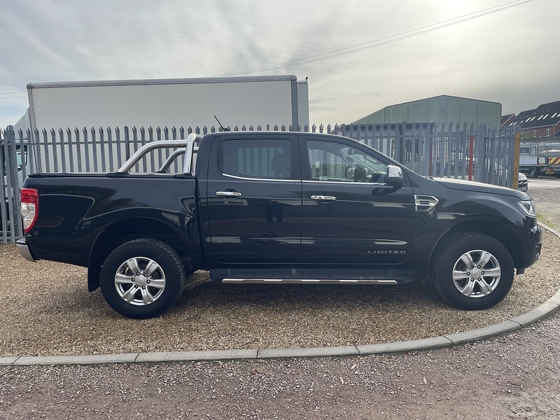 Ford EcoBlue Limited 2.0 4x4 PICK UP TRUCK WITH CANOPY - AUTOMATIC