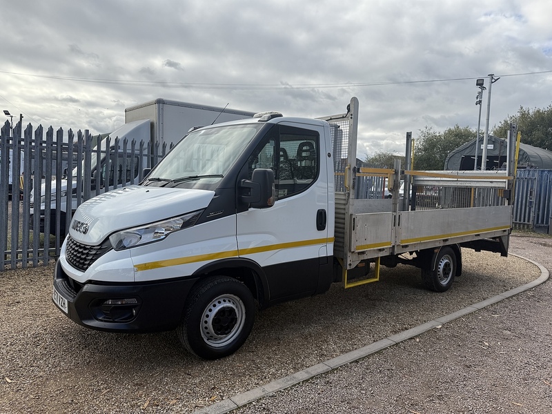 Iveco D HPI 14V 35S 3450 2.3 14FT DROPSIDE TAIL LIFT - WHITE