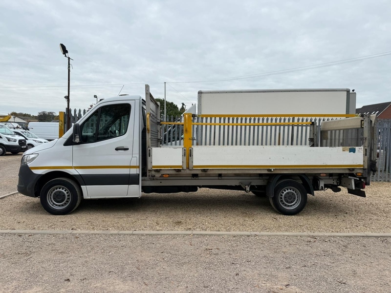 Mercedes-Benz 315 2.0 CDI Progressive L3 LWB DROPSIDE TAIL LIFT - WHITE