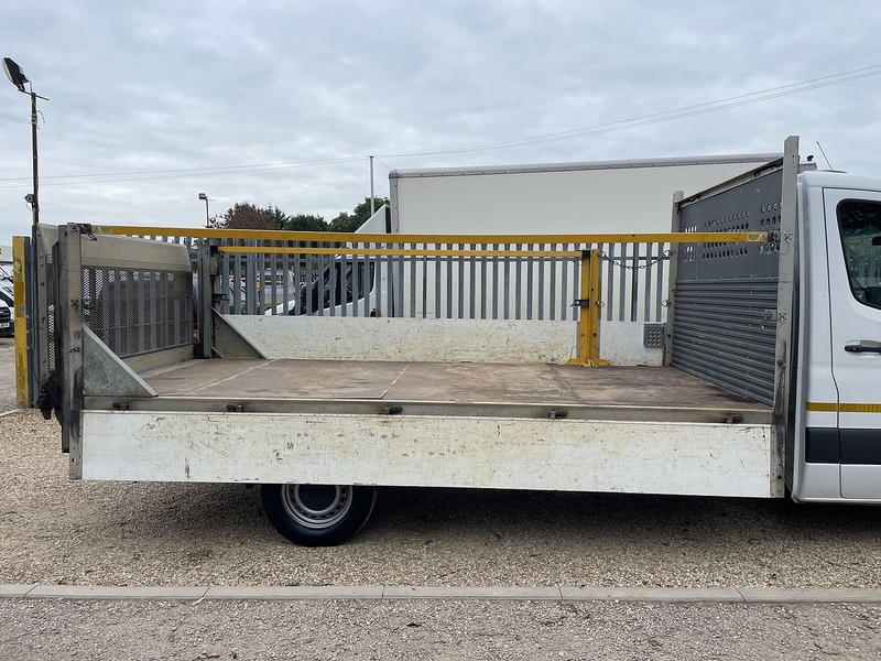 Mercedes-Benz 315 2.0 CDI Progressive L3 LWB DROPSIDE TAIL LIFT - WHITE