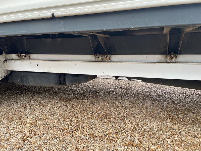 Mercedes-Benz 313 2.1 CDI L3 LWB DROPSIDE - WHITE