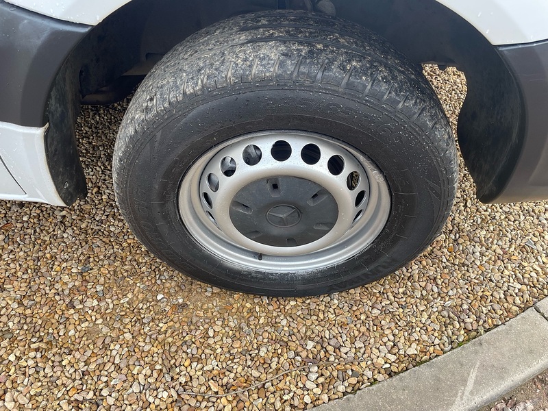 Mercedes-Benz 313 2.1 CDI L3 LWB DROPSIDE - WHITE