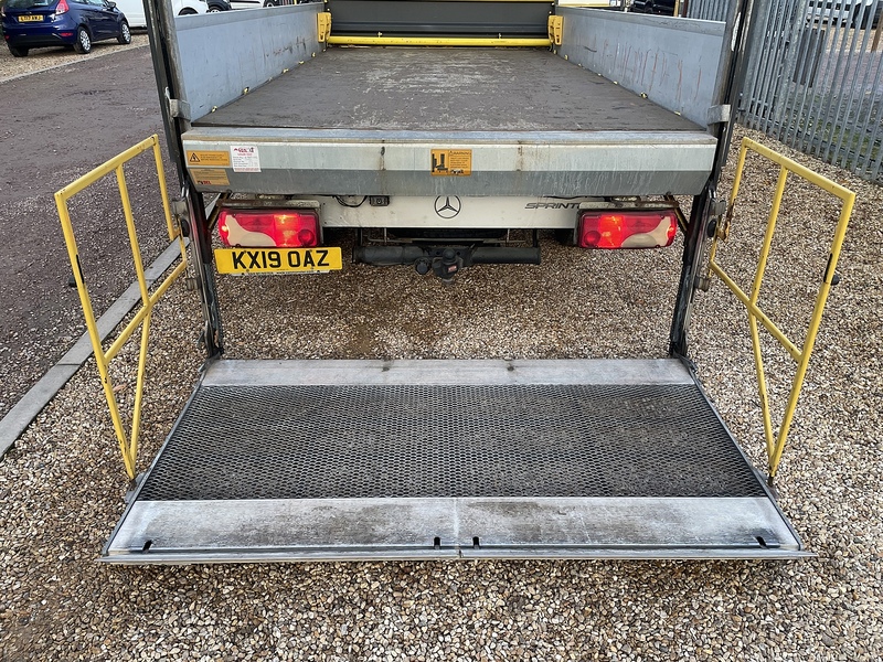 Mercedes-Benz 314 2.1 CDI L3 LWB DROPSIDE TAIL LIFT - WHITE