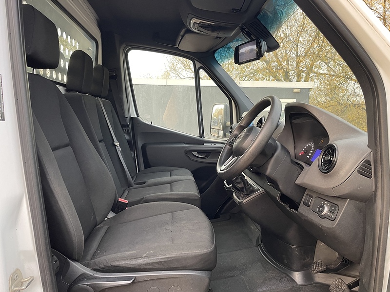 Mercedes-Benz 314 2.1 CDI L3 LWB DROPSIDE TAIL LIFT - WHITE