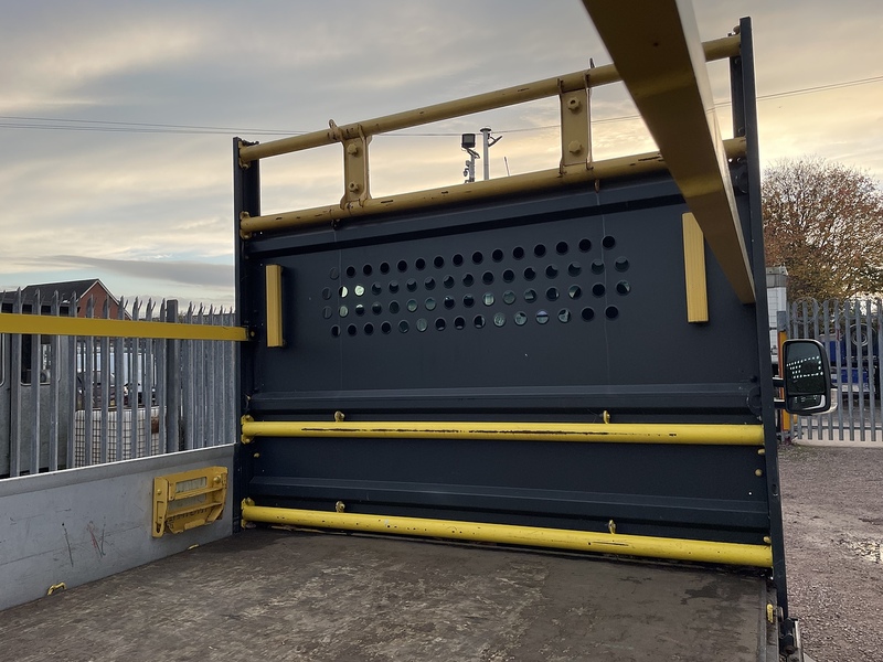 Mercedes-Benz 314 2.1 CDI L3 LWB DROPSIDE TAIL LIFT - WHITE