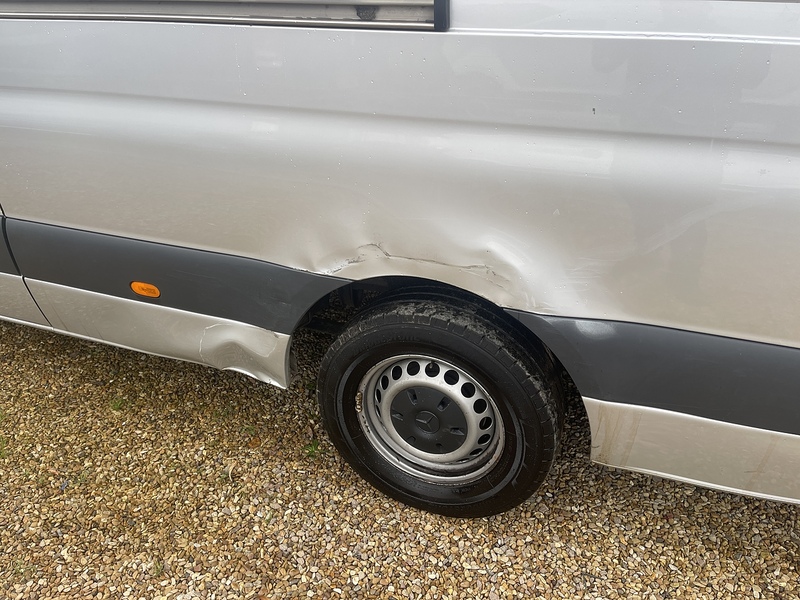 Mercedes-Benz 315 2.0 CDI Progressive L3 PANEL VAN - SILVER