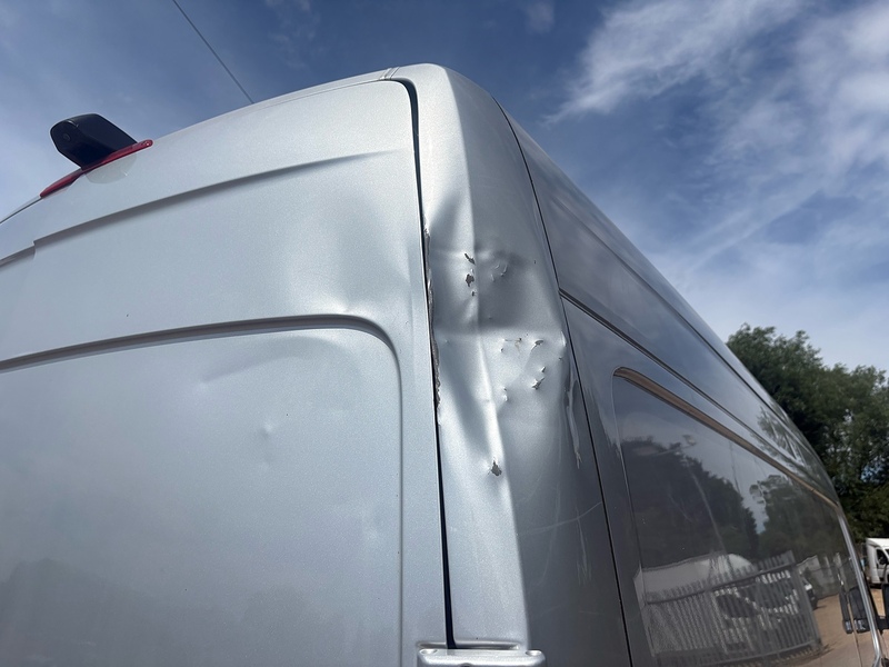 Mercedes-Benz 315 2.0 CDI Progressive L3 PANEL VAN - SILVER