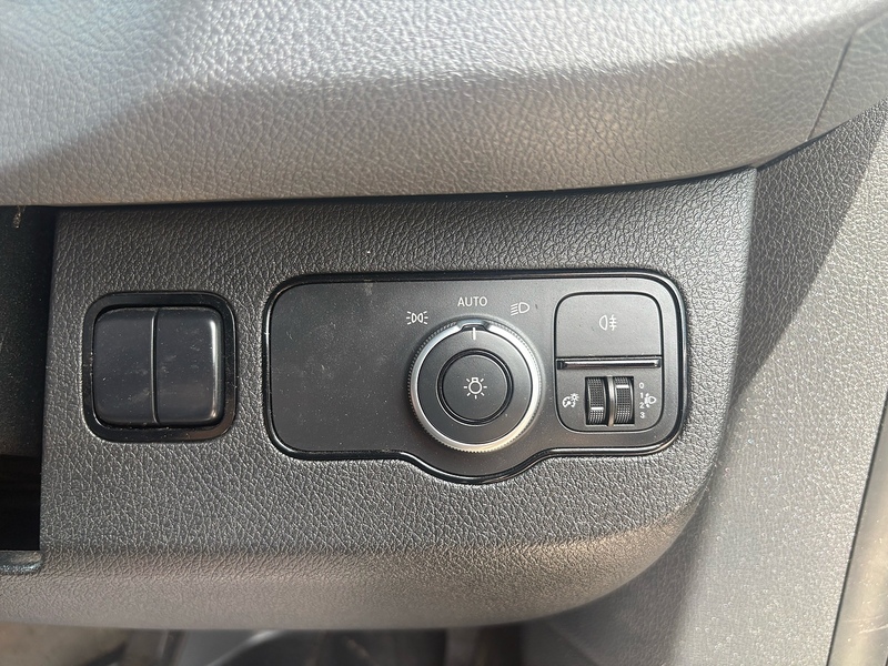 Mercedes-Benz 315 2.0 CDI Progressive L3 PANEL VAN - SILVER
