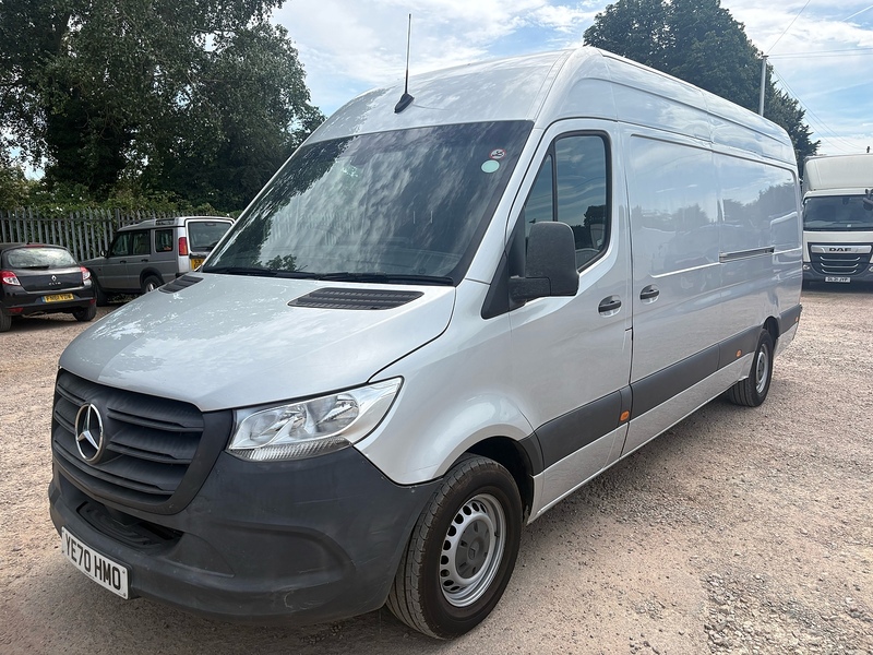 Mercedes-Benz 315 2.0 CDI Progressive L3 PANEL VAN - SILVER