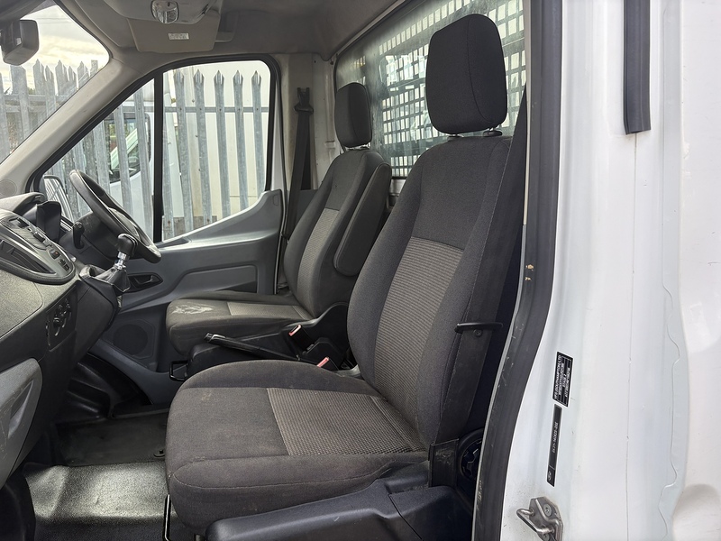 Ford 470 2.0 170bhp EcoBlue RWD L4 XLWB DROPSIDE (DRW) 2.0 4dr Dropside Manual Diesel