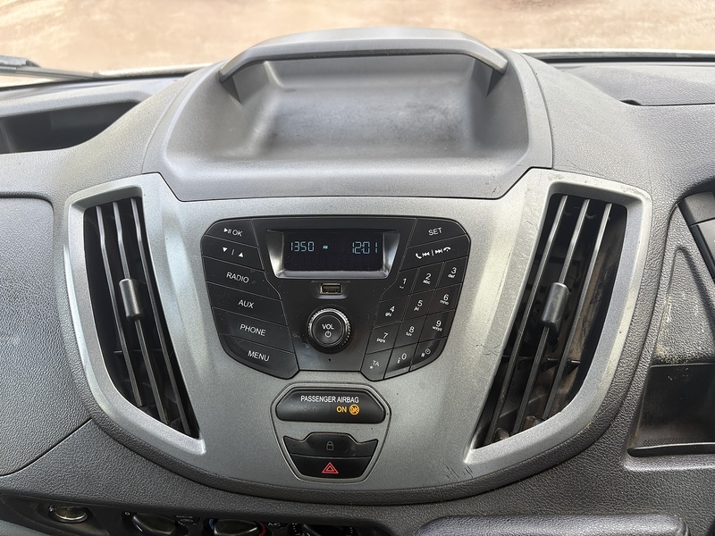 Ford 470 2.0 170bhp EcoBlue RWD L4 XLWB DROPSIDE (DRW) 2.0 4dr Dropside Manual Diesel