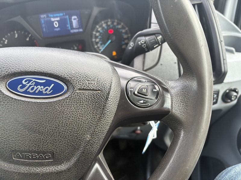 Ford 470 2.0 170bhp EcoBlue RWD L4 XLWB DROPSIDE (DRW) 2.0 4dr Dropside Manual Diesel