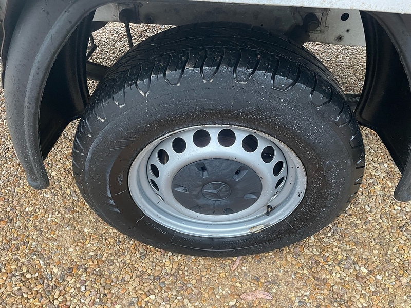 Mercedes-Benz 314 2.1 CDI Progressive L3 LWB 14ft DROPSIDE TAIL LIFT