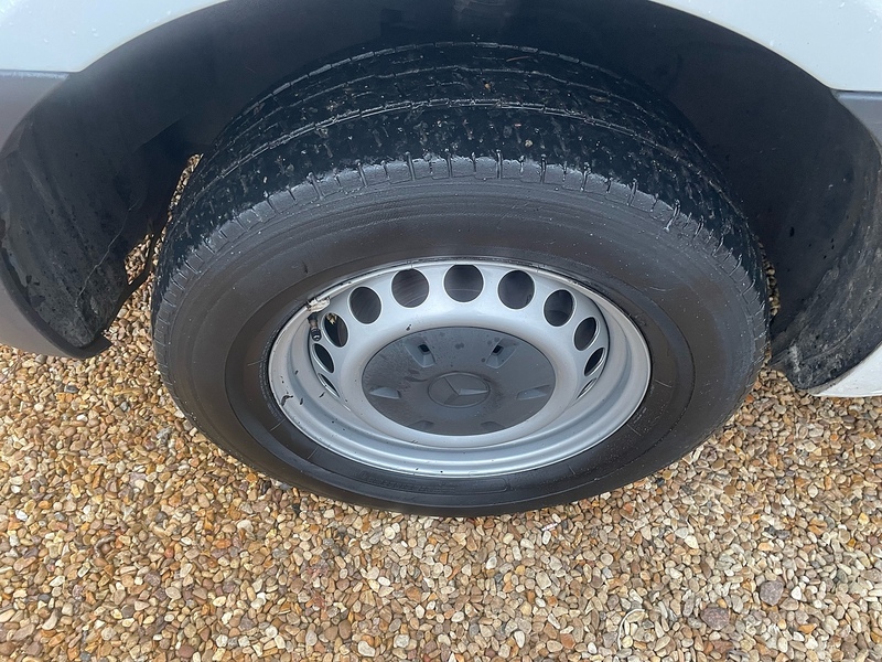 Mercedes-Benz 314 2.1 CDI Progressive L3 LWB 14ft DROPSIDE TAIL LIFT