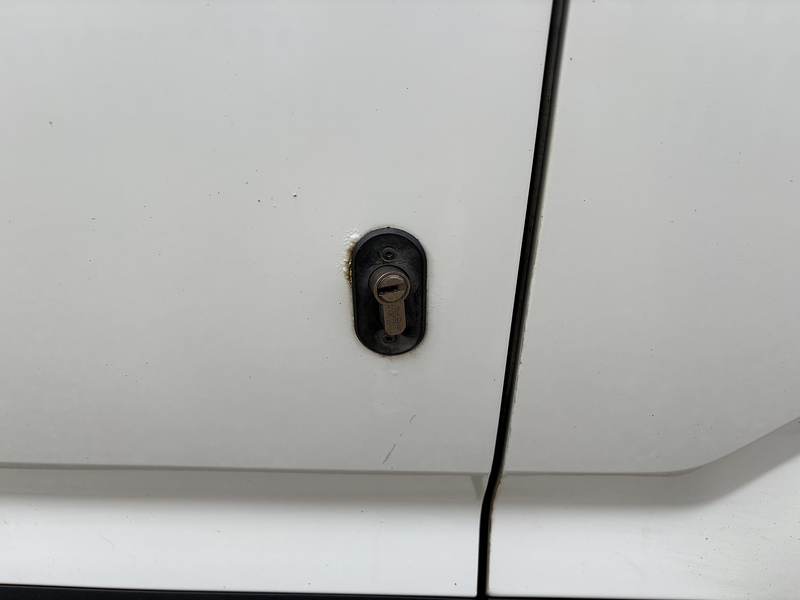 Volkswagen 2.0 TDI CR35 Trendline Panel Van 5dr Diesel Manual RWD MWB Euro 6 (s/s) (177 ps)