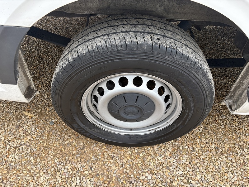 Volkswagen 2.0 TDI CR35 Trendline Panel Van 5dr Diesel Manual RWD MWB Euro 6 (s/s) (177 ps)