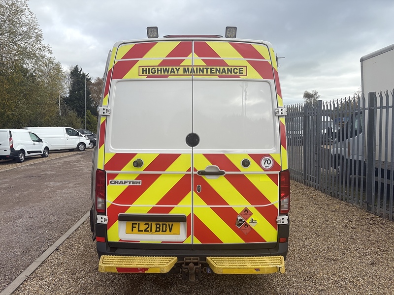 Volkswagen 2.0 TDI CR35 Trendline Panel Van 5dr Diesel Manual RWD MWB Euro 6 (s/s) (177 ps)