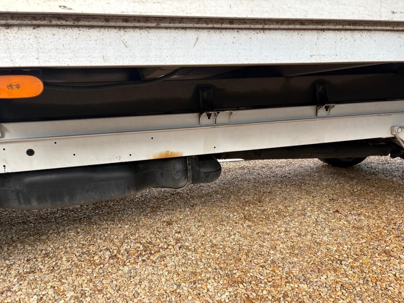 Mercedes-Benz 315 2.0 CDI Progressive L3 LWB DROPSIDE - WHITE