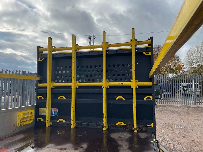 Mercedes-Benz 315 2.0 CDI Progressive L3 LWB 14ft DROPSIDE - AUTOMATIC