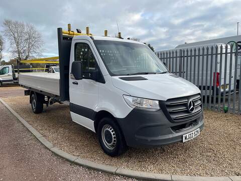 315 2.0 CDI Progressive L3 LWB DROPSIDE - AUTOMATIC