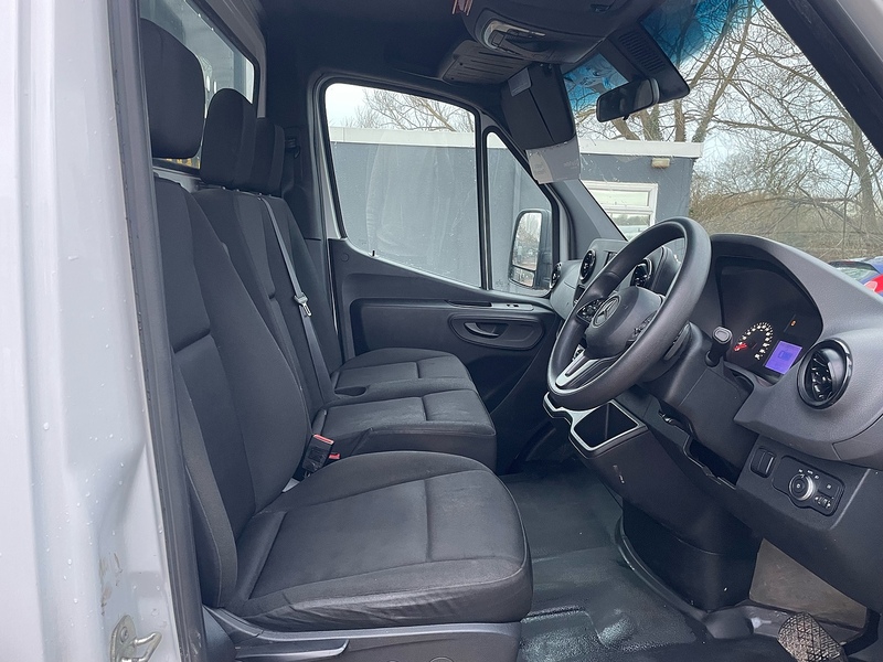 Mercedes-Benz 315 2.0 CDI Progressive L3 LWB 14ft DROPSIDE - AUTOMATIC