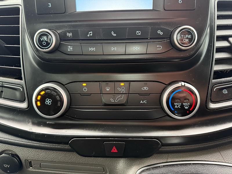 Ford 350 2.0 EcoBlue Leader MWB SINGLE CAB TIPPER - SILVER