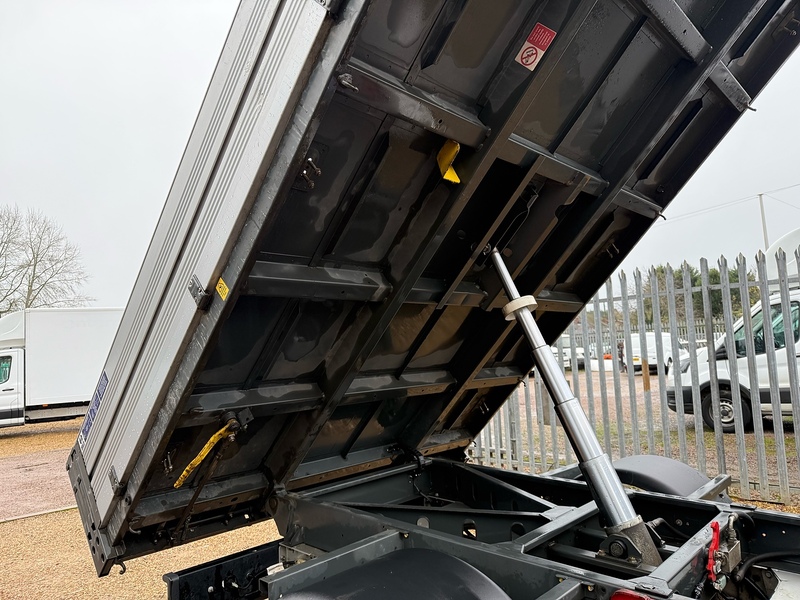 Ford 350 2.0 EcoBlue Leader MWB SINGLE CAB TIPPER - SILVER