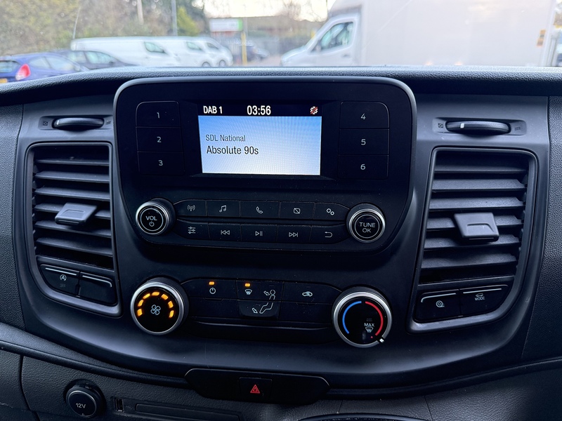 Ford 350 2.0 EcoBlue Leader L4 XLWB DROPSIDE - DRW