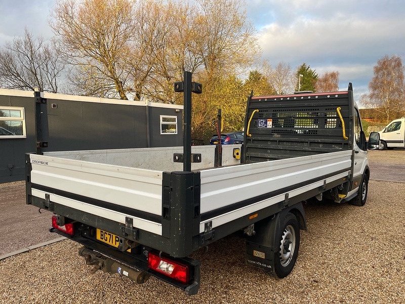 Ford 350 2.0 EcoBlue Leader L4 XLWB DROPSIDE - WHITE