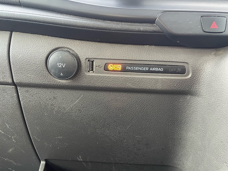 Ford 350 2.0 EcoBlue Leader L4 XLWB DROPSIDE - WHITE