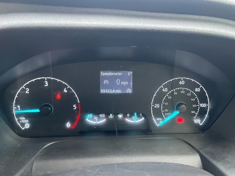 Ford 350 2.0 EcoBlue Leader L4 XLWB DROPSIDE - WHITE