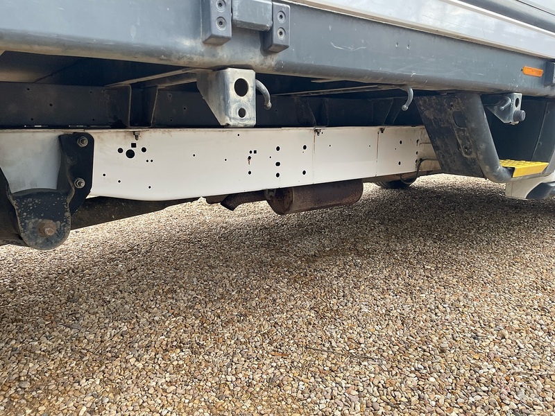 Ford 350 2.0 EcoBlue Leader L4 XLWB DROPSIDE - WHITE