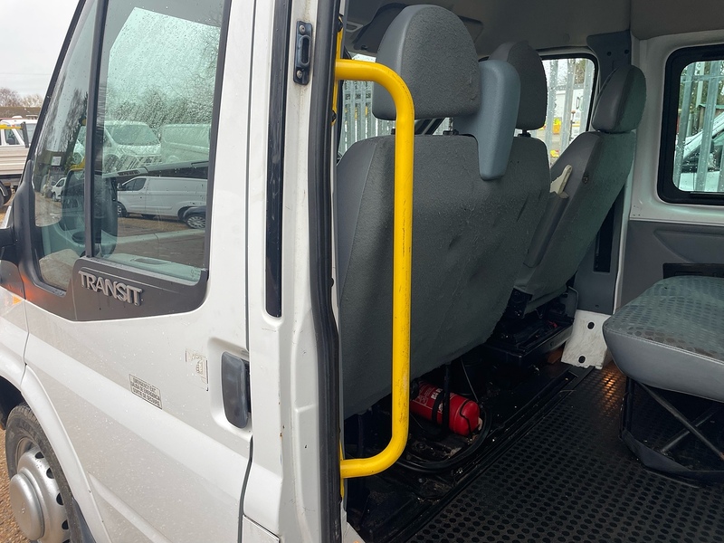 Ford TDCi 430 2.2 L4 XLWB MINIBUS - 17 SEATS