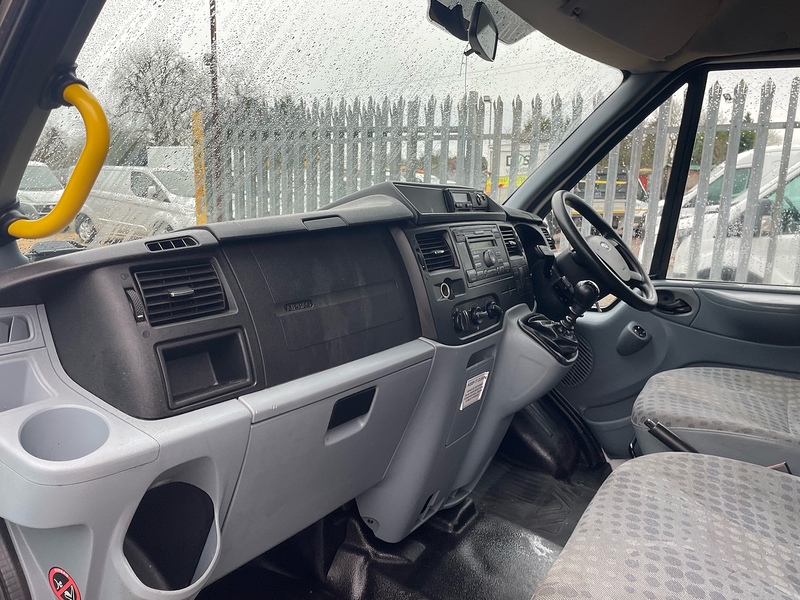 Ford TDCi 430 2.2 L4 XLWB MINIBUS - 17 SEATS