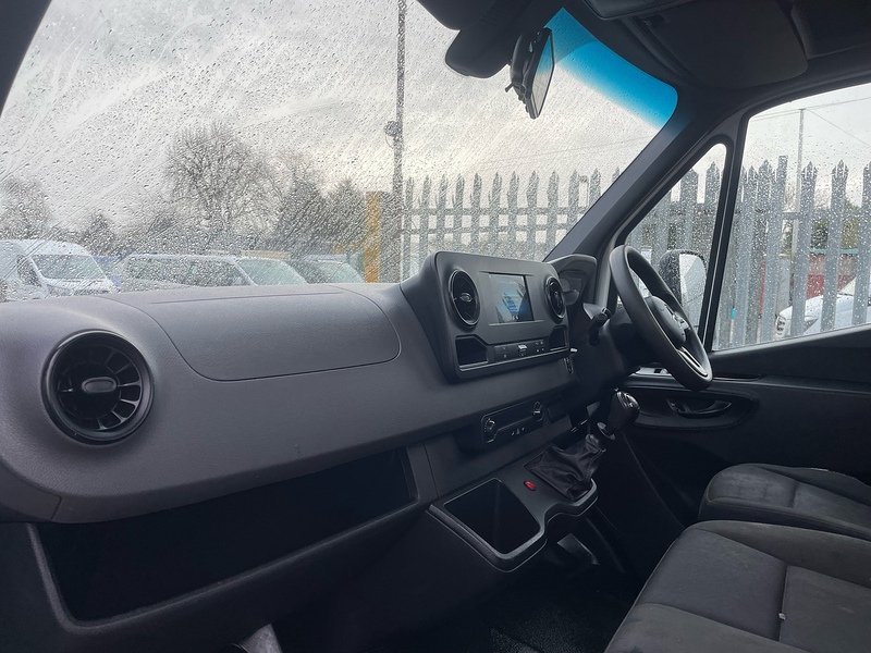 Mercedes-Benz 315 2.0 CDI Progressive L3 LWB 14FT DROPSIDE TAIL LIFT