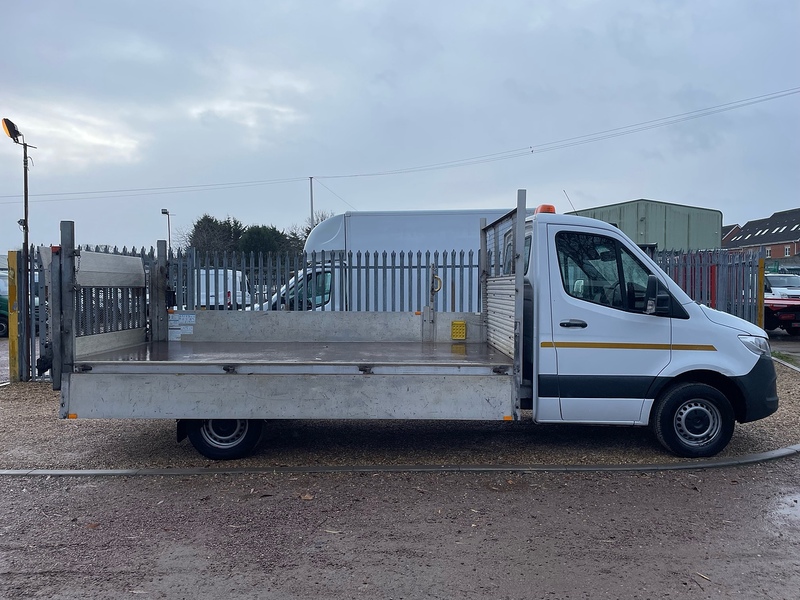 Mercedes-Benz 315 2.0 CDI Progressive L3 LWB 14FT DROPSIDE TAIL LIFT