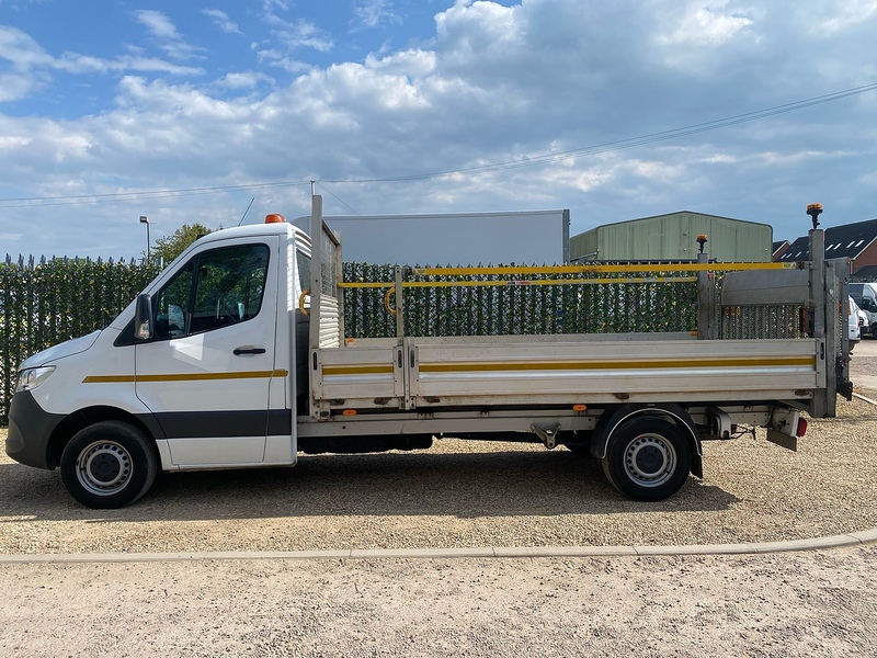 Mercedes-Benz 315 2.0 CDI Progressive L3 LWB 14FT DROPSIDE TAIL LIFT
