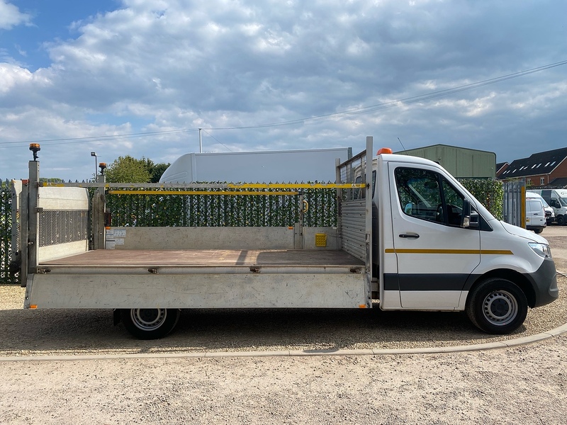 Mercedes-Benz 315 2.0 CDI Progressive L3 LWB 14FT DROPSIDE TAIL LIFT