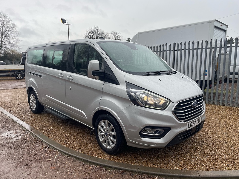 Ford 320 2.0 EcoBlue MHEV Titanium 9 SEAT MPV LWB MINIBUS