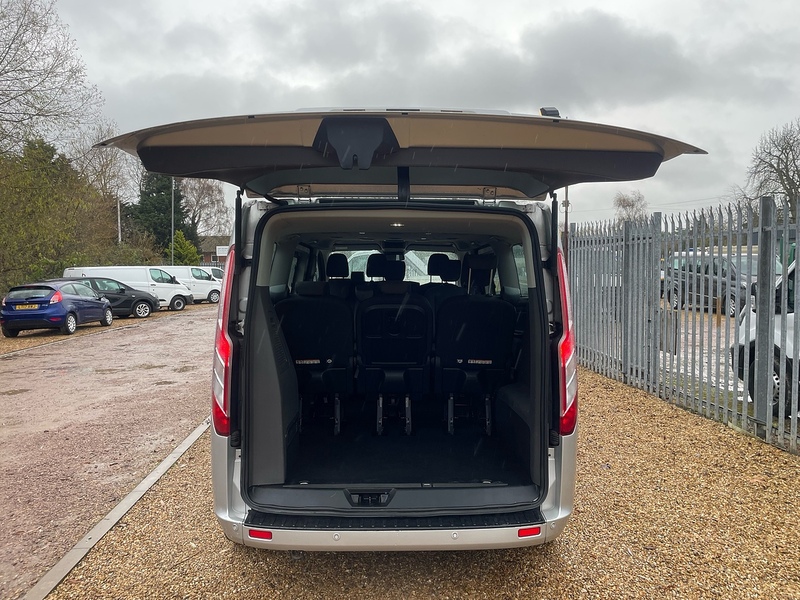 Ford 320 2.0 EcoBlue MHEV Titanium 9 SEAT MPV LWB MINIBUS