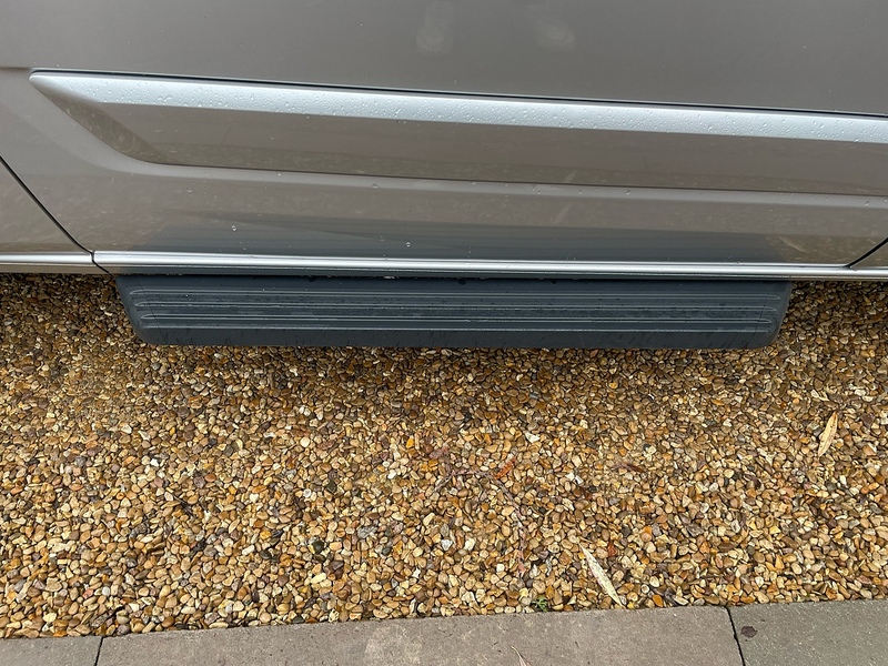 Ford 320 2.0 EcoBlue MHEV Titanium 9 SEAT MPV LWB MINIBUS