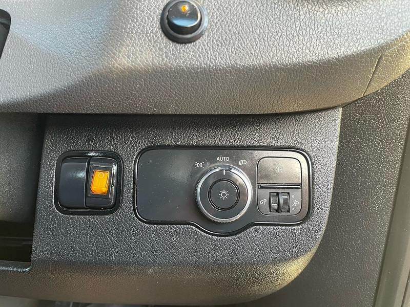 Mercedes-Benz 315 2.0 CDI Progressive L3 LWB DROPSIDE - WHITE