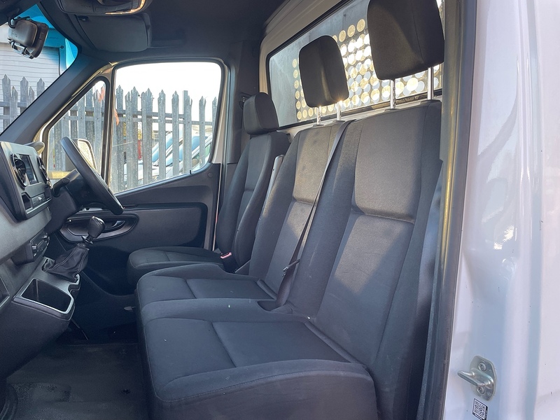 Mercedes-Benz 315 2.0 CDI Progressive L3 LWB DROPSIDE - WHITE