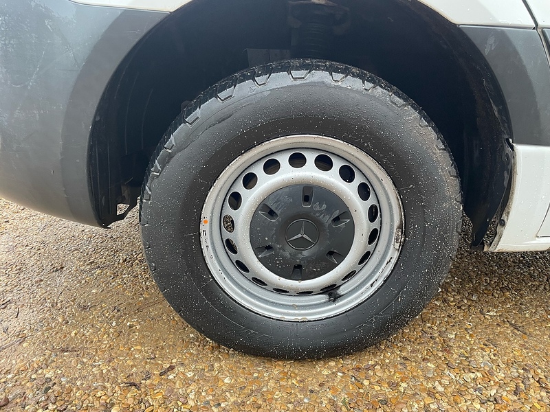 Mercedes-Benz 315 2.0 CDI Progressive L3 LWB 14ft DROPSIDE