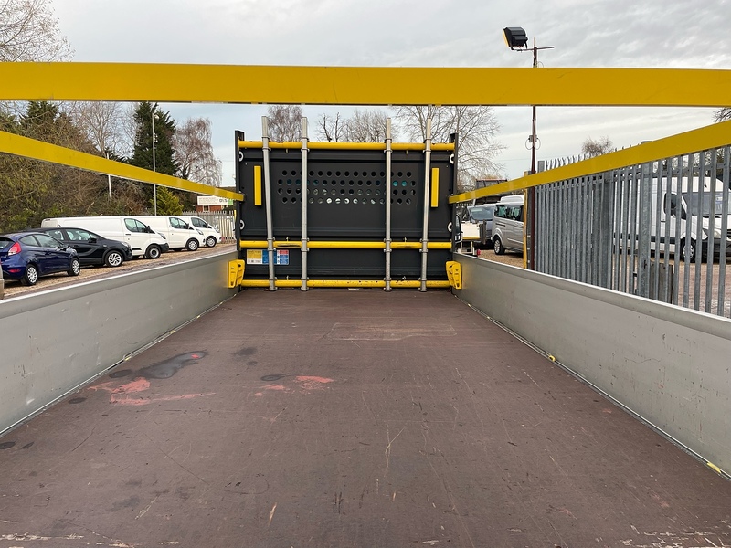 Mercedes-Benz 315 2.0 CDI Progressive L3 LWB 14ft DROPSIDE