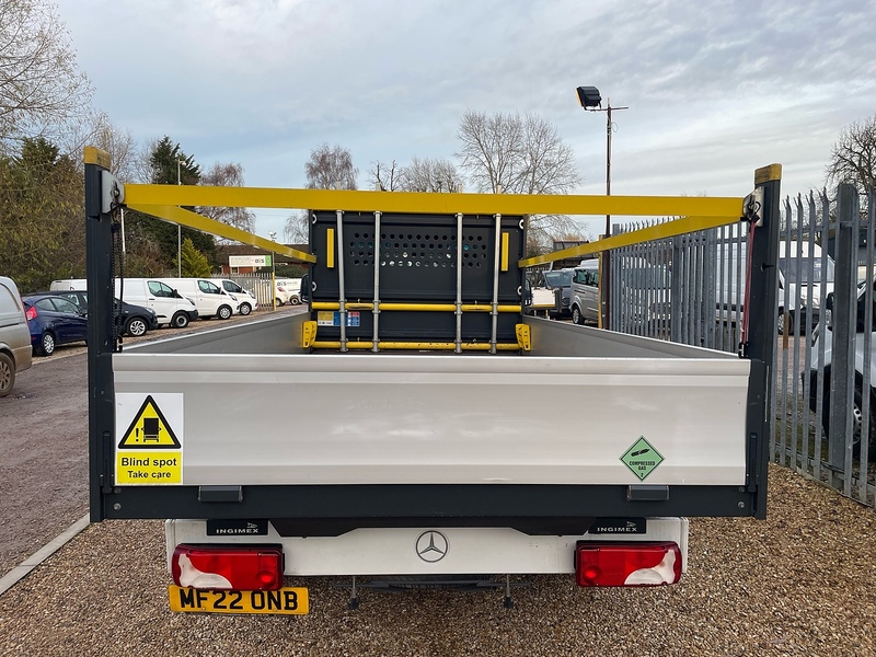 Mercedes-Benz 315 2.0 CDI Progressive L3 LWB 14ft DROPSIDE